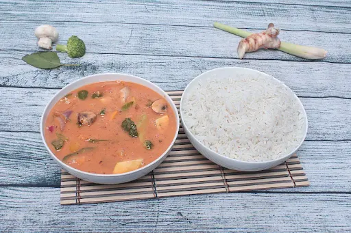 Veg In Red Thai Curry With Rice