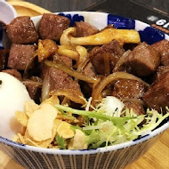 開丼 燒肉vs丼飯(HOYll北車站店)