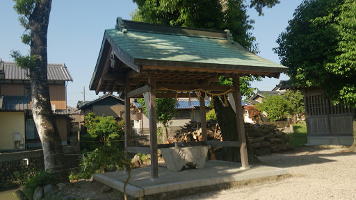 東員鳥取神社 手水舎