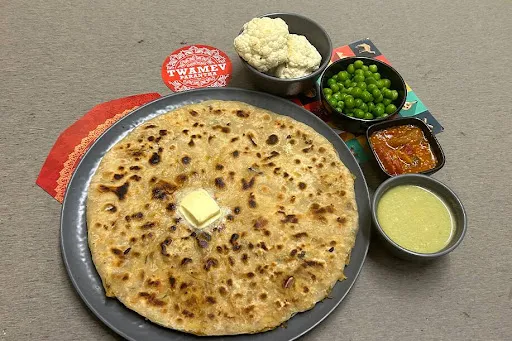 Gobhi Matar Paratha