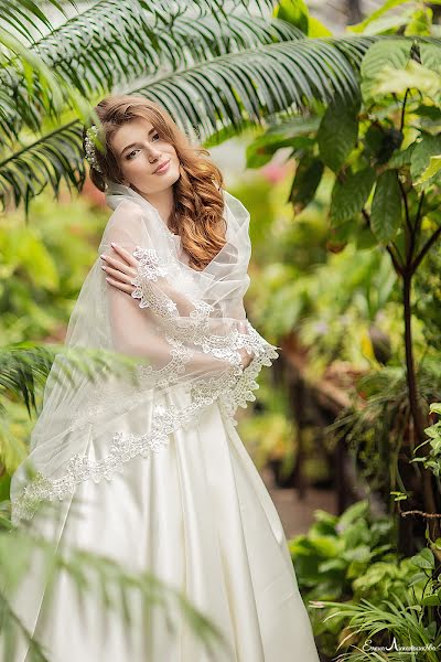 Wedding photographer Elena Lipatnikova (smolic). Photo of 18 July 2017