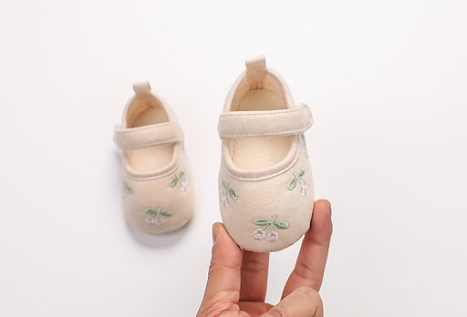 Title 7, Cotton Spring Small Flower Embroidery Babys Sh...