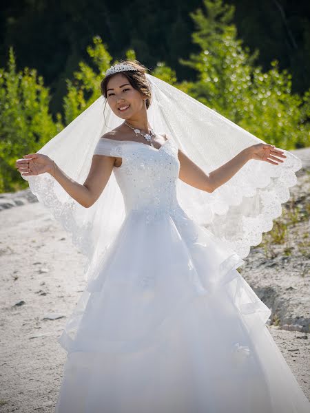 Wedding photographer Sergey Giviryak (kazrum). Photo of 21 October 2018