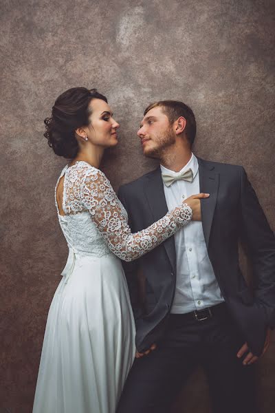 Fotógrafo de casamento Aleksey Shuklin (ashuklin). Foto de 10 de fevereiro 2016