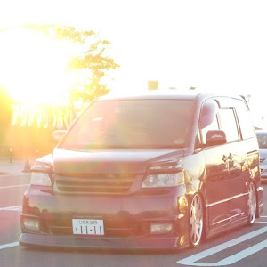 ヴォクシー