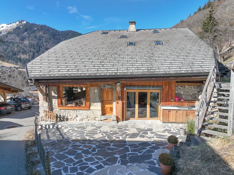 Vente maison 5 pièces 161 m² à Montriond (74110), 1 195 000 €