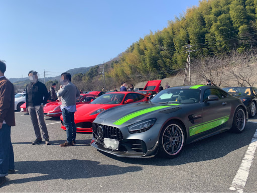 レパード Gf31のkhc Club Japan スーパーカー ミーティング 愛犬とドライブ 快晴 目の保養に関するカスタム メンテナンスの投稿画像 車のカスタム情報はcartune
