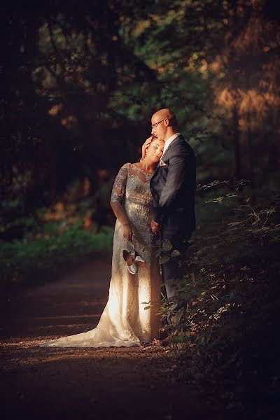 Fotografo di matrimoni Vlado Veverka (veverkavlado). Foto del 8 aprile 2019