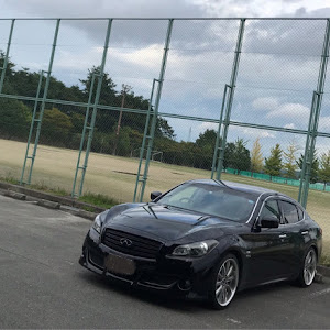 フーガ HY51