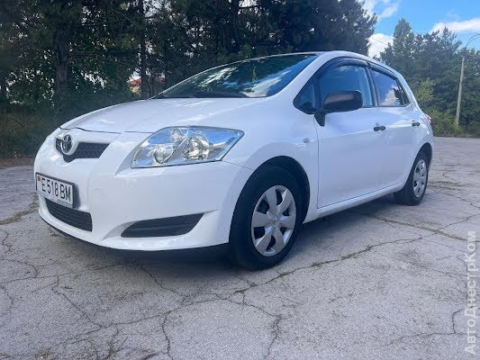 продам авто Toyota Auris Auris фото 1