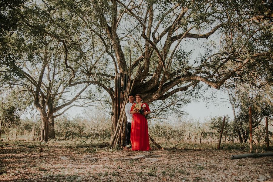 Wedding photographer Estefany Martinez (estefanymartinez). Photo of 4 March 2019