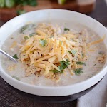 Creamy White Chicken Chili {Stovetop or Slow Cooker} was pinched from <a href="https://www.melskitchencafe.com/creamy-white-chili/" target="_blank">www.melskitchencafe.com.</a>