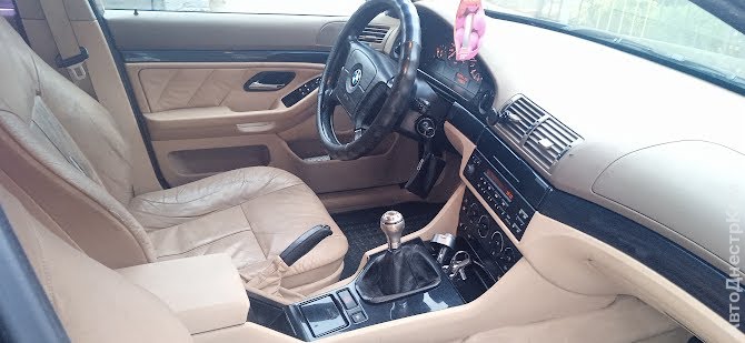 продам авто BMW 520 5er (E39) фото 3