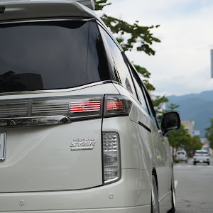 エルグランド PE52