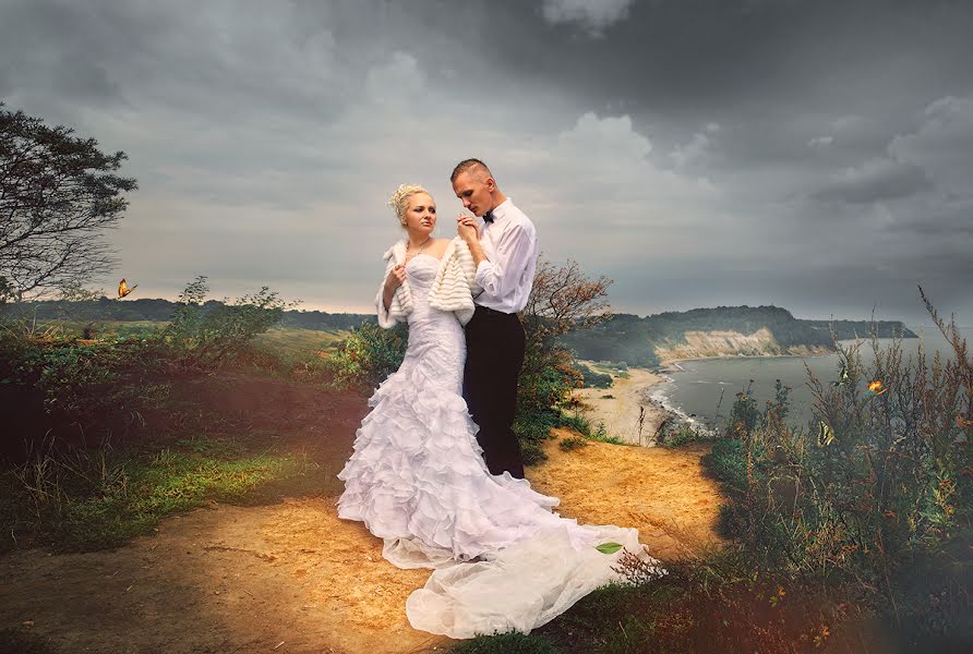 Wedding photographer Yuliya Zbronskaya (zbronskaya). Photo of 6 February 2015