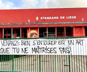 La direction du Standard de Liège ciblée par des banderoles des Ultras : "MPH-Nicaise-Bayat : reprenez vos chèvres et cassez-vous"