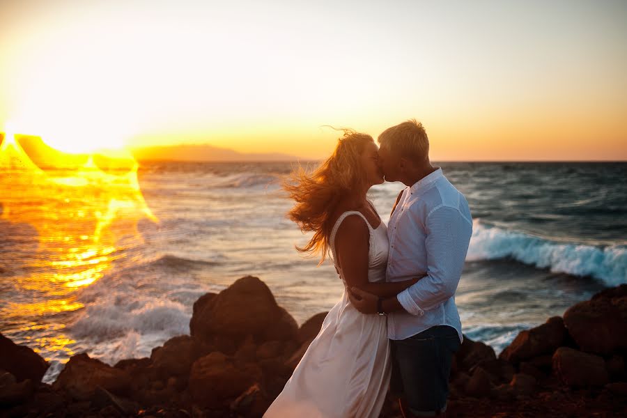 Fotógrafo de bodas Elena Zaschitina (photolenza). Foto del 22 de enero 2015