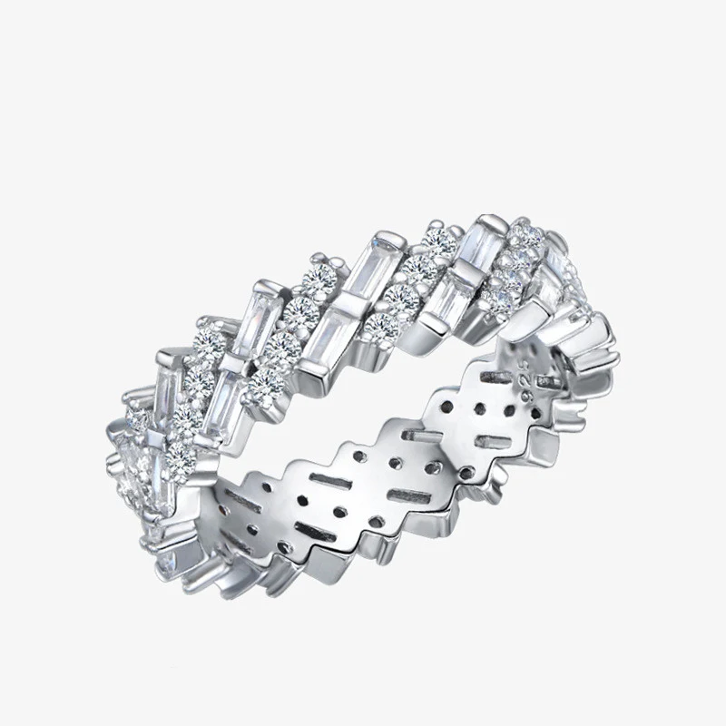 Title 3, Sterling zilveren rechthoekige zirkonia ring vo...
