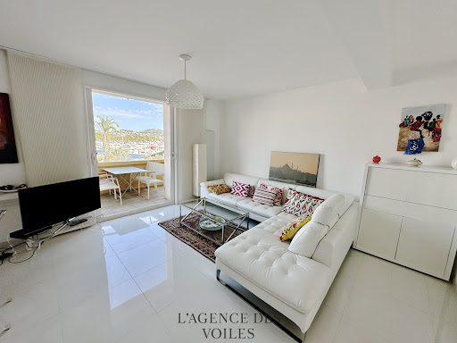 Apartment 3
