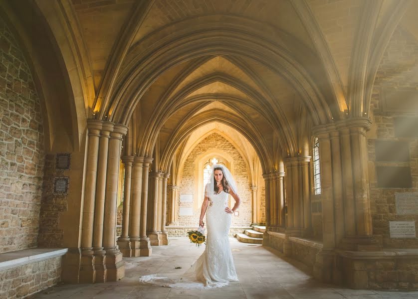 Wedding photographer Jon Thorne (jonthornephoto). Photo of 18 December 2020