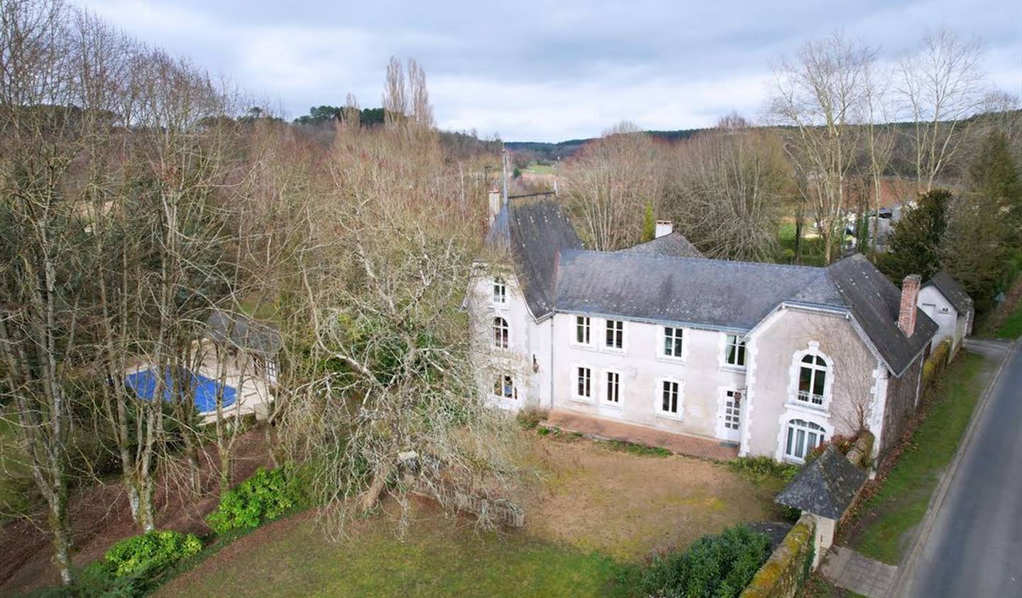 House with pool Nogent-sur-Loir