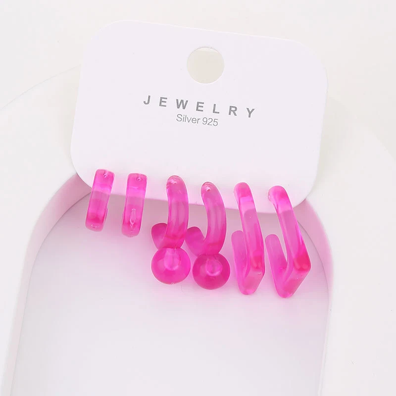 Dames acryl oorbellen set, lichtgewicht en veelzijdig. Perfect voor elke gelegenheid. Ontdek de perfecte accessoire voor je dagelijkse look!