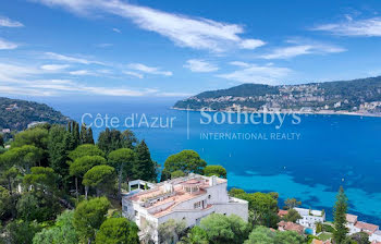 villa à Saint-Jean-Cap-Ferrat (06)