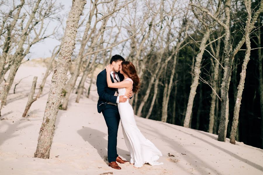 Wedding photographer Klaudia Rataj-Sopyłło (romantycznesluy). Photo of 25 February 2020