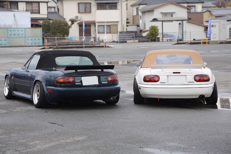 ロードスターのロードスター ・シャコタン・板っパネ・ハヤシレーシング・NAロードスターに関するカスタム事例の投稿画像2枚目