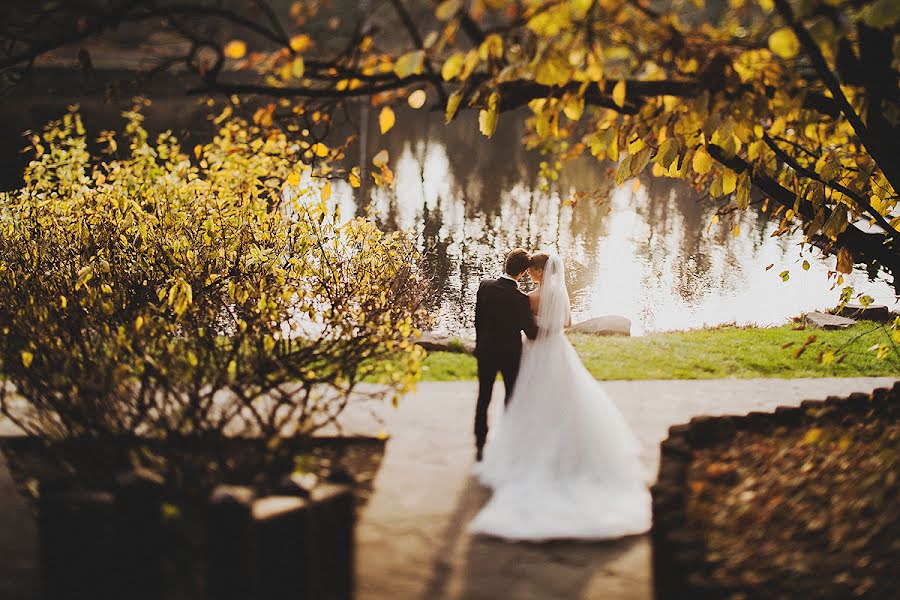 Fotógrafo de casamento Arseniy Prusakov (prusakovarseniy). Foto de 12 de outubro 2014