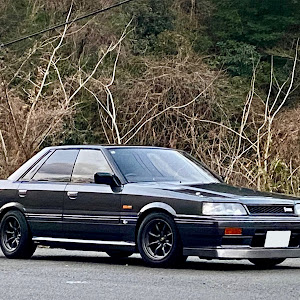 スカイライン HR31