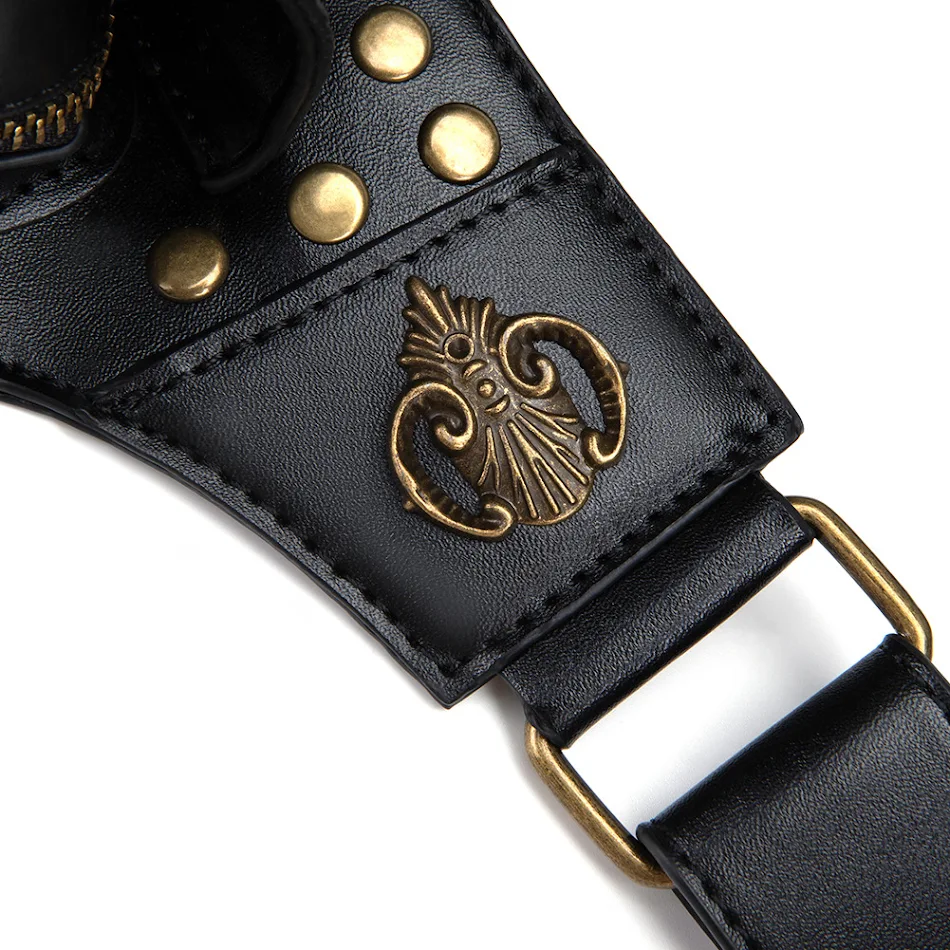 Punk biker borsttas voor meisjes met studs, stoer en praktisch om je essentials veilig en stijlvol mee te nemen, perfect voor elke outfit.