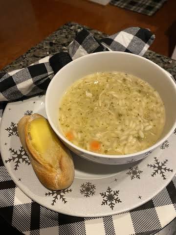 Lemon Chicken Orzo Soup