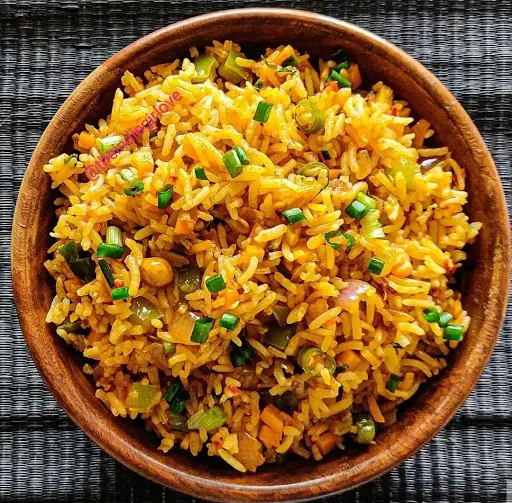 Veg Schezwan Fried Rice