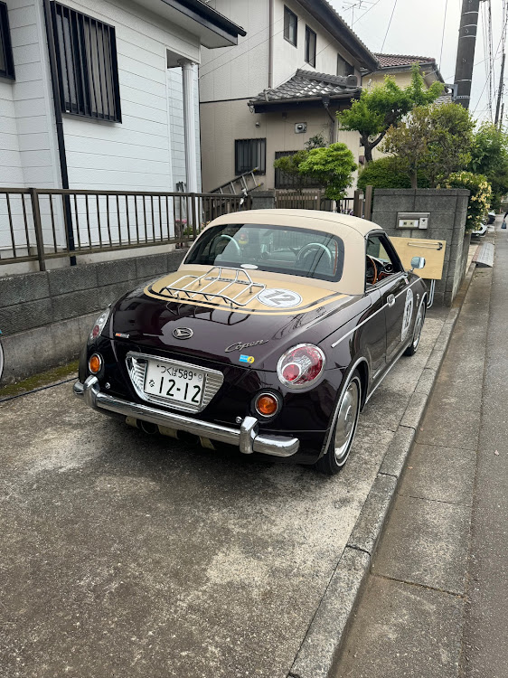コペンのリアライセンスガーニッシュ・DIYカスタム・メッキモールカスタムに関するカスタム事例の投稿画像11枚目