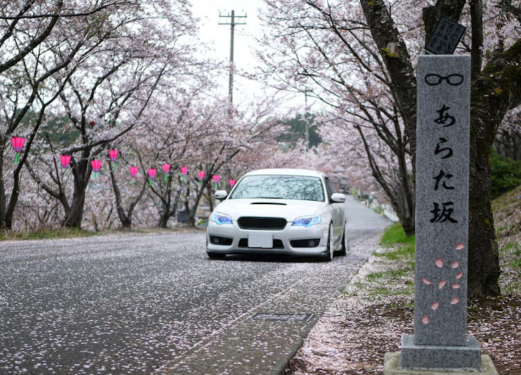 レガシィツーリングワゴンのあらた坂・小雨の中・朝活・桜坂・福井に関するカスタム事例の投稿画像1枚目