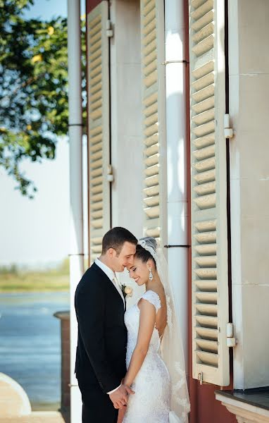 Fotógrafo de bodas Yuriy Pakkert (packert). Foto del 26 de enero 2020