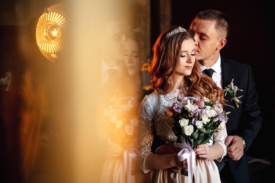 Nhiếp ảnh gia ảnh cưới Dmitriy Makarchenko (weddmak). Ảnh của 5 tháng 6 2019