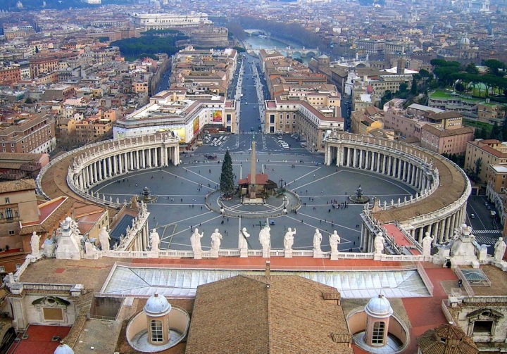 Piazza Vaticano dal cupolone di penelope