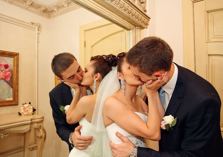 Wedding photographer Aleksey Novikov (alexnovikov). Photo of 9 October 2013