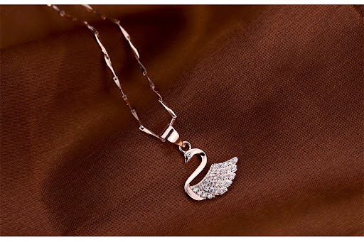 Title 3, Light Luxury Zircon Clavicle Chain. Elevate you...