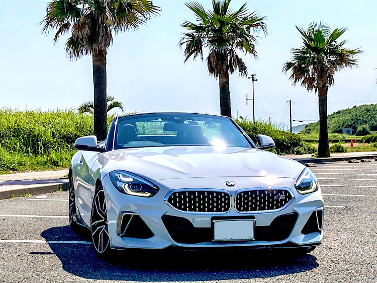 Z4 ロードスターの赤羽根ロコステーション・ヌルテカ・水分補給・鏡面反射・ローションに関するカスタム事例の投稿画像1枚目