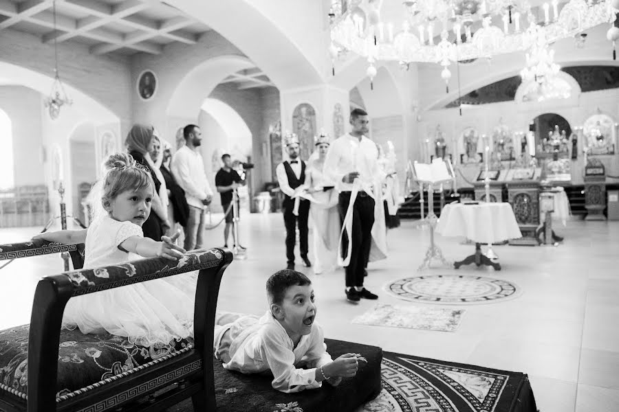 Wedding photographer Sergiu Cotruta (serko). Photo of 19 December 2023