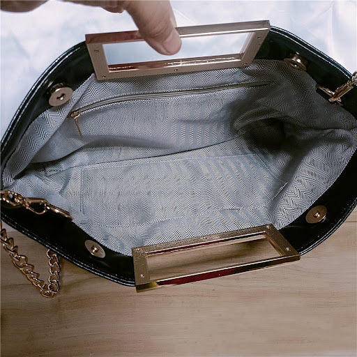 Title 6, Fashion Shiny Womens Handbag PU Leather Crossb...