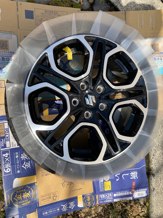 スイフトスポーツのzc33s・夏タイヤ・ホイール・塗装・DIYに関するカスタム事例の投稿画像2枚目