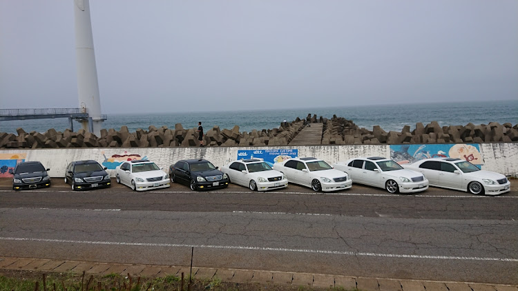 セルシオのVIPカー・仲間撮影・イオン会・自分撮影・千人画廊で撮影会に関するカスタム事例の投稿画像19枚目