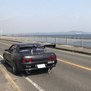 スカイライン R32