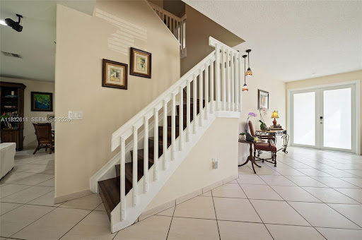 Maison avec jardin et terrasse 5