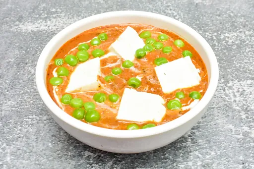 Matar Paneer