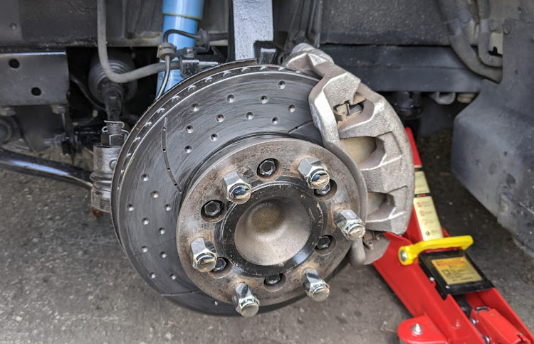 NV350キャラバンのサビサビのボロボロ・ブレーキローター交換・トルク管理が重要・やってもうた～・ＤＩＹに関するカスタム事例の投稿画像3枚目